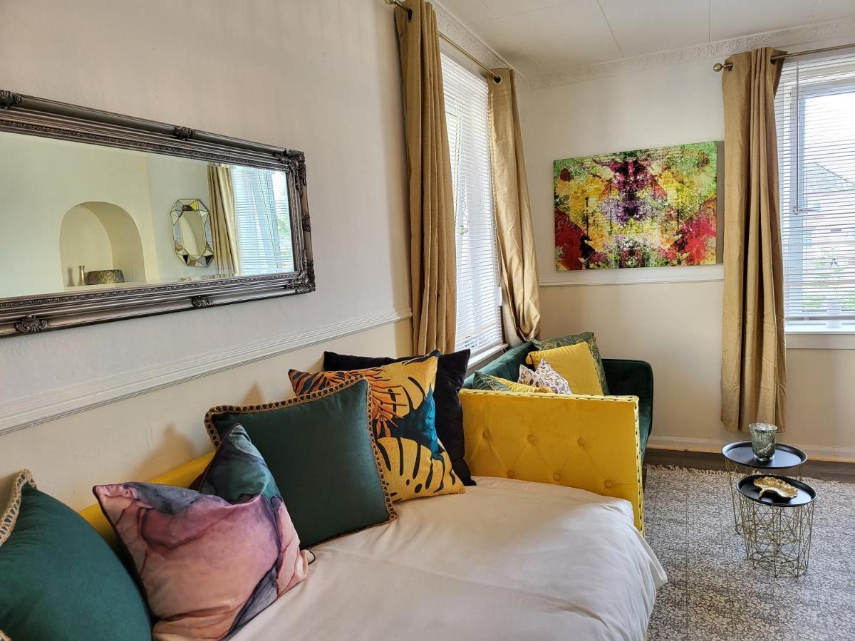 4 Bedrooms Apartment By Sensational Stay Short Lets & Serviced Accommodation EDI Exterior foto