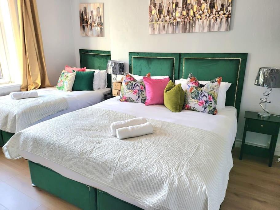 4 Bedrooms Apartment By Sensational Stay Short Lets & Serviced Accommodation EDI Exterior foto